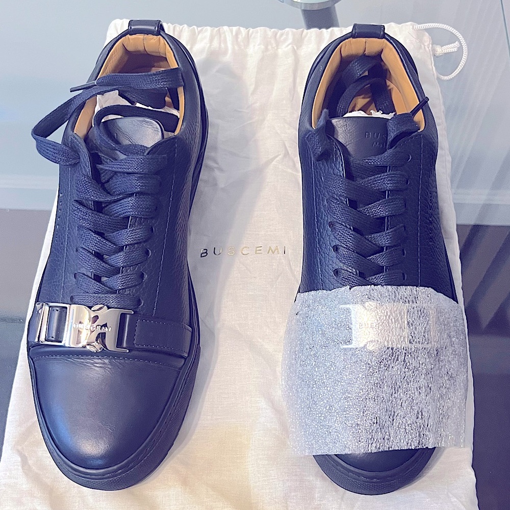 Buscemi Navy Blue Leather Trainer shoe